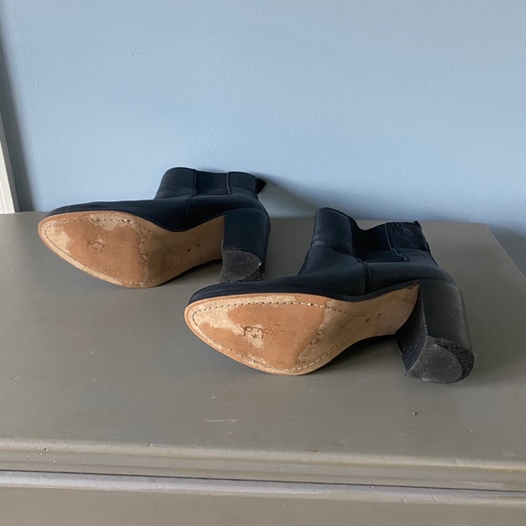 WEEKEND SALE! Black booties - Picture 2 of 3